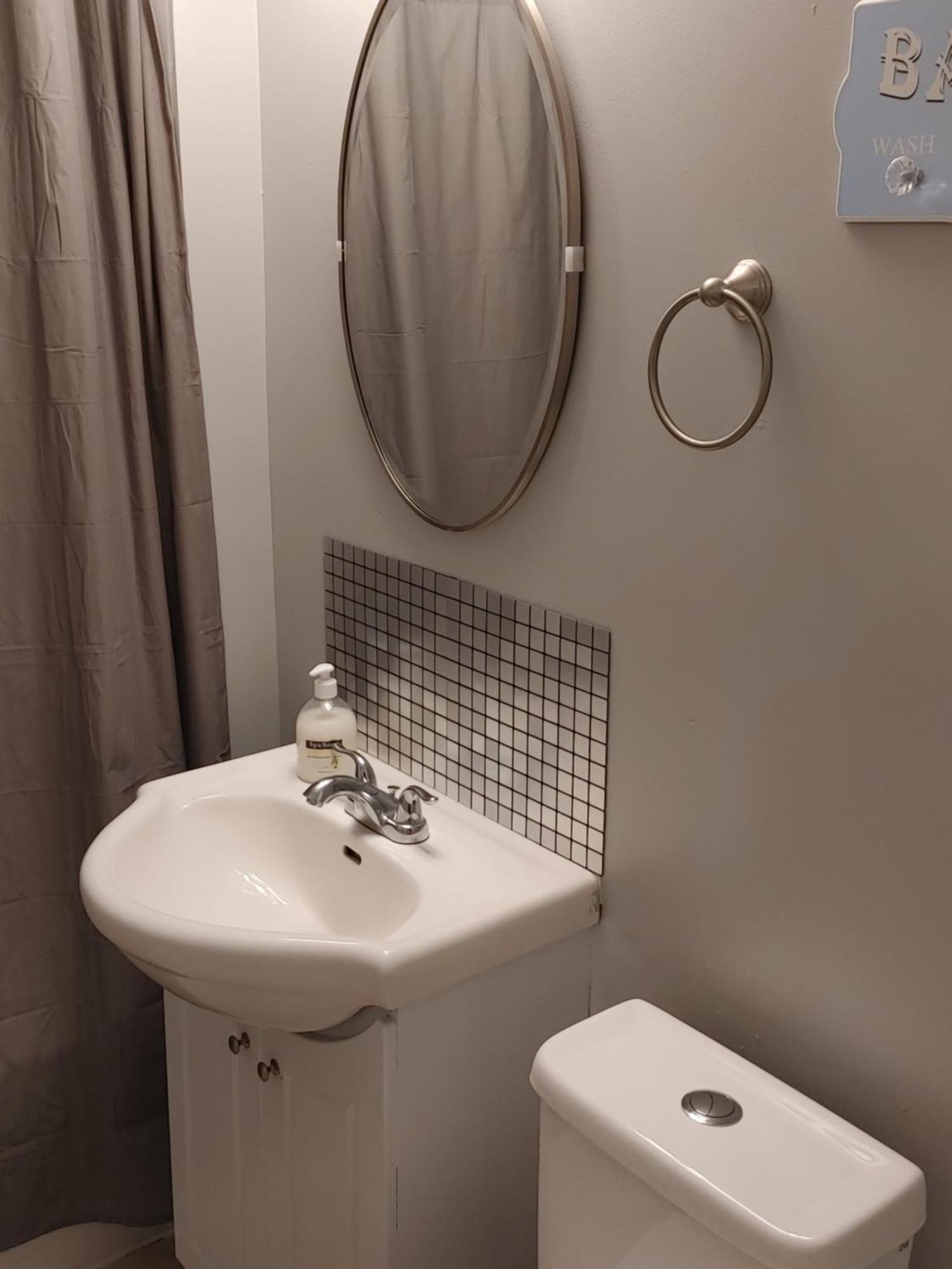 32 Jean Economic Room 1.6 Сент-Джон Экстерьер фото